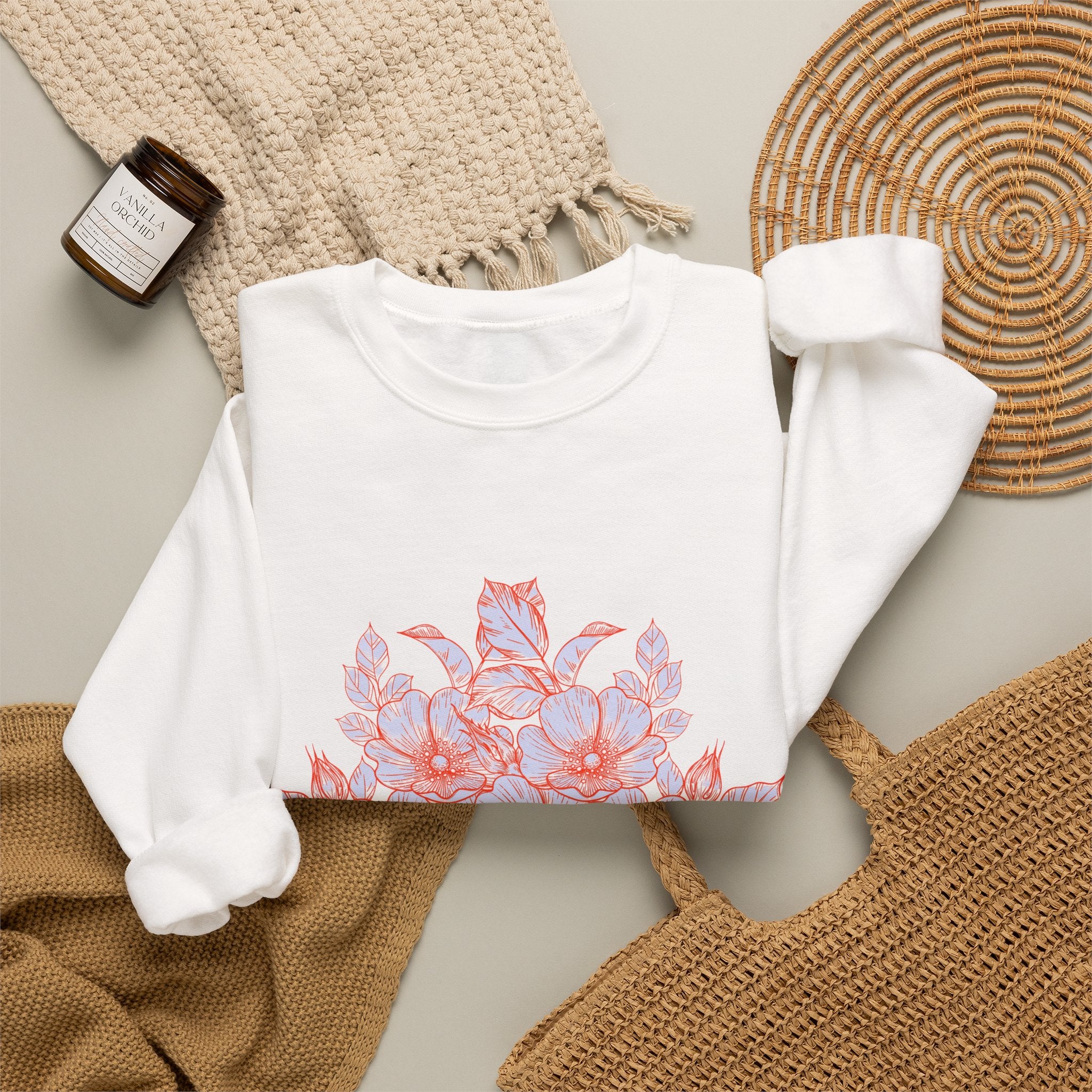 Çiçek Desenli Bisiklet Yaka Sweatshirt