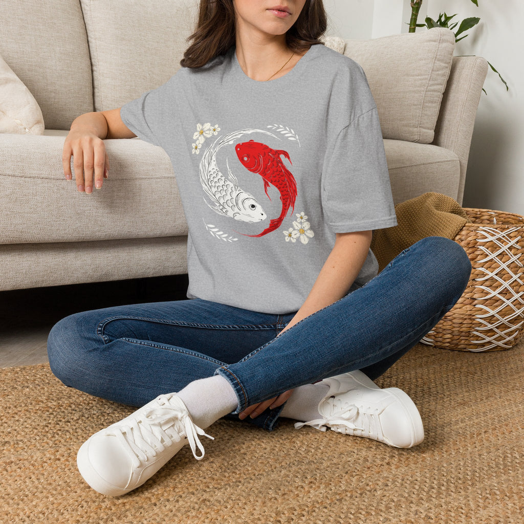 Kırmızı Beyaz Koi Balığı ve Çiçek Desenli Yin Yang Koi Tişörtü